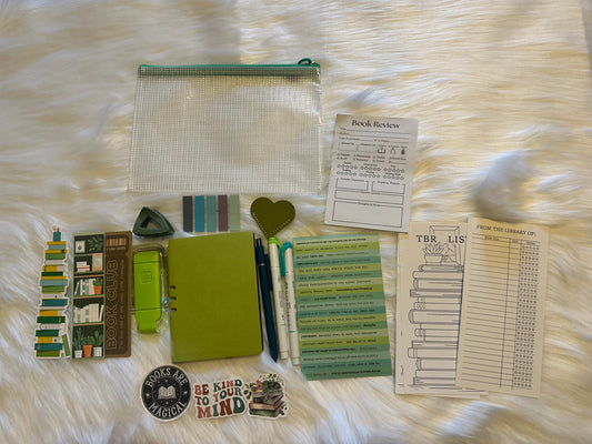 Green bookish bundle